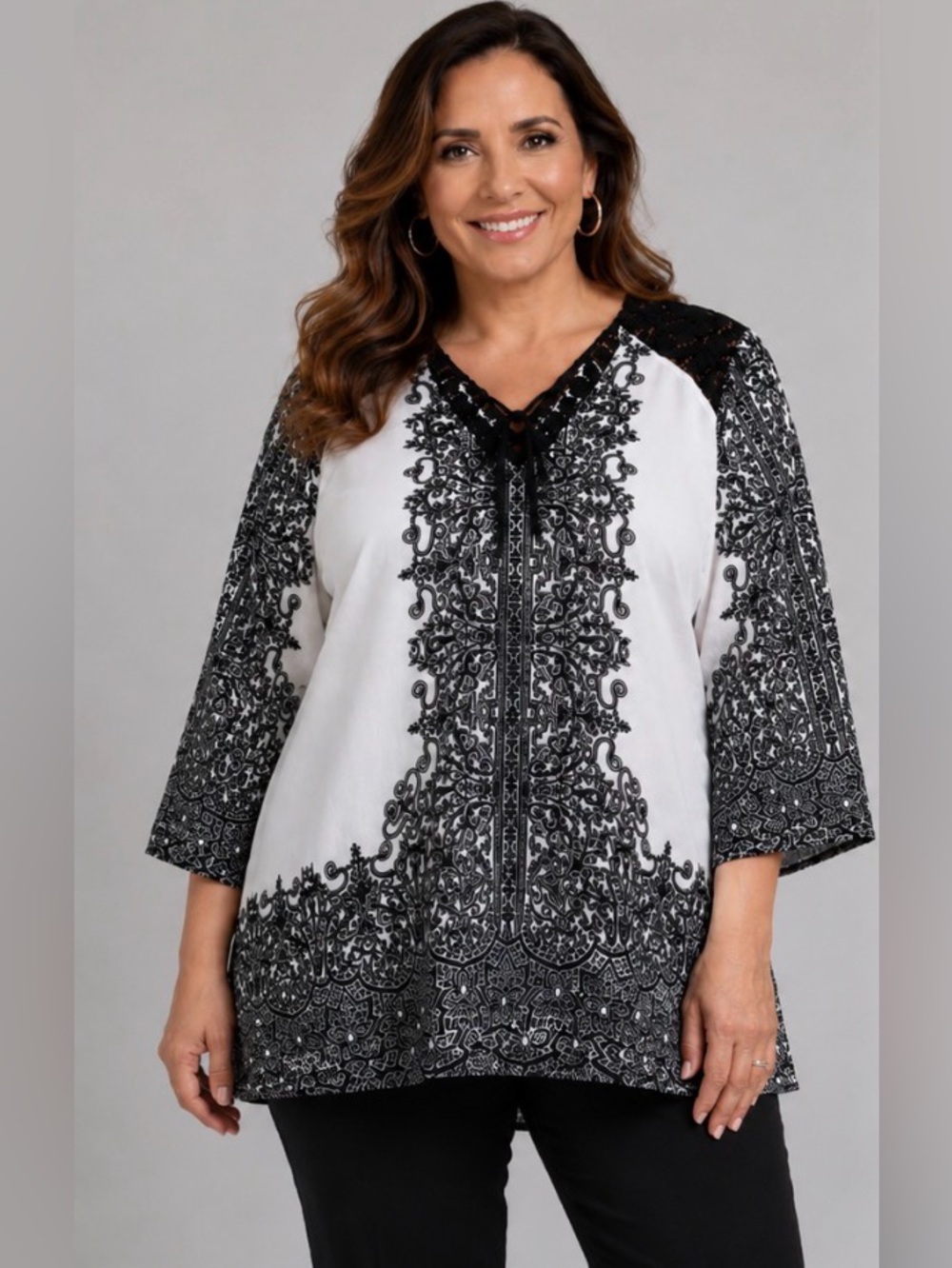 Ali Miles XL Black White Lace Print Tunic Top Bell Sleeve Slit Cuff Boho Chic